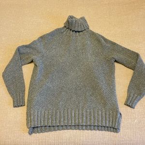Patagonia grey sweater